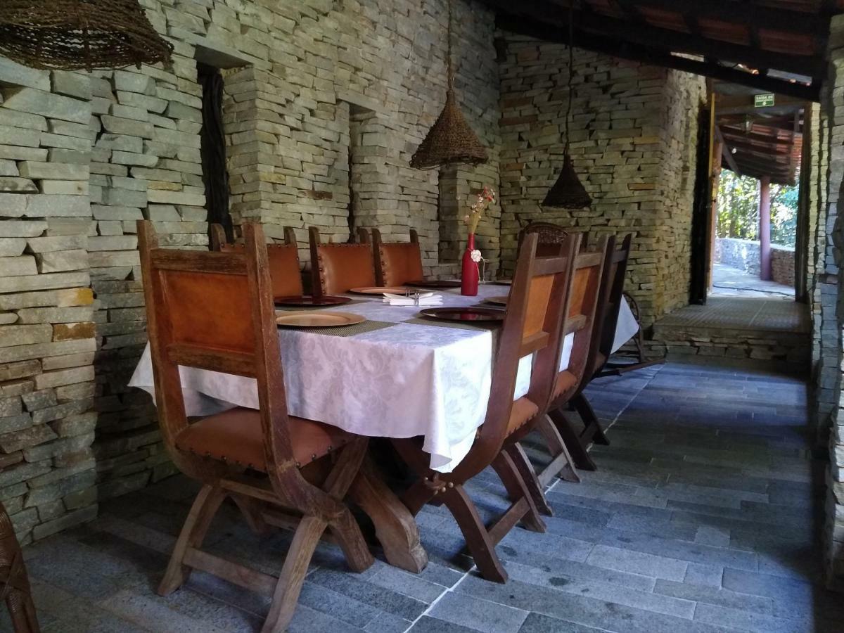 Pousada Villa Das Pedras Піренополіс Екстер'єр фото
